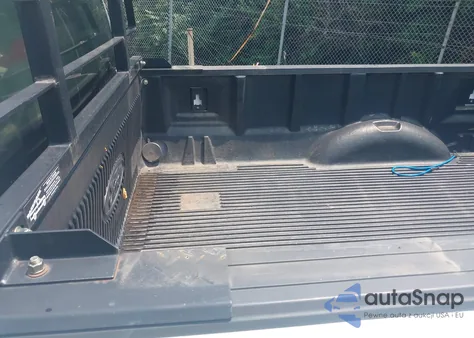 2018 Ford F-150 Xl z USA, uszkodzony, nr VIN 1FTMF1CB7JKF11309